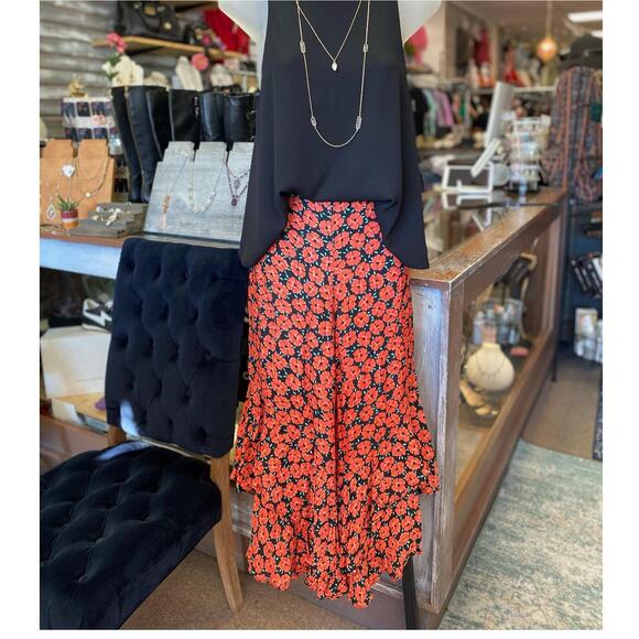 BONNIE & NORMA Floral Red Ruffle Leg Pants 6 8 - Picture 4 of 4